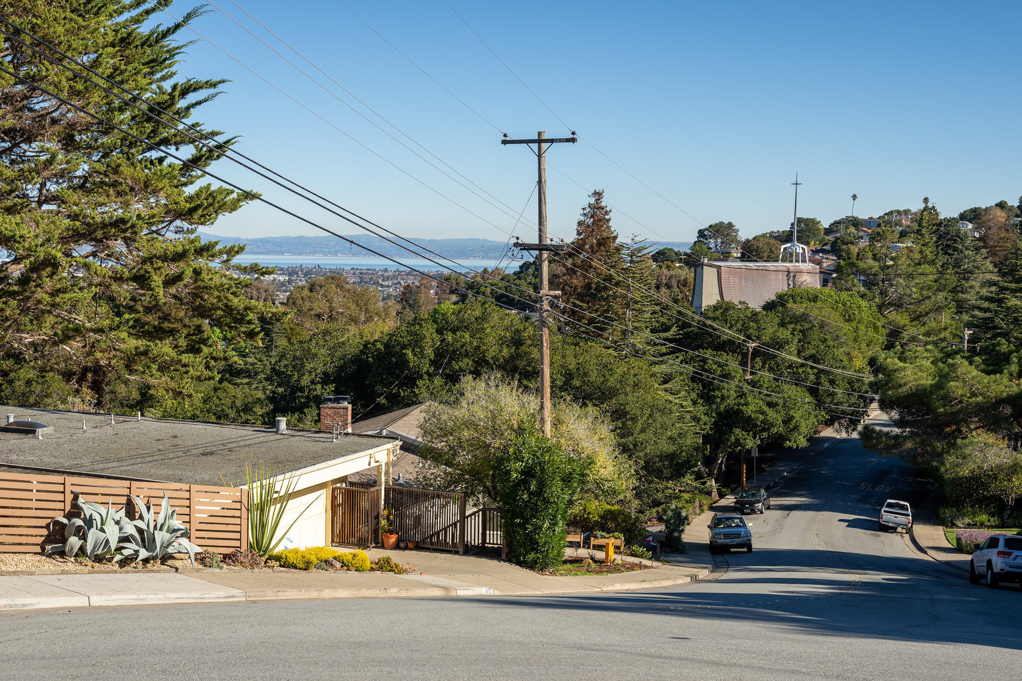 Hilltop view with Eichler home in the San Mateo Knolls area in San Mateo