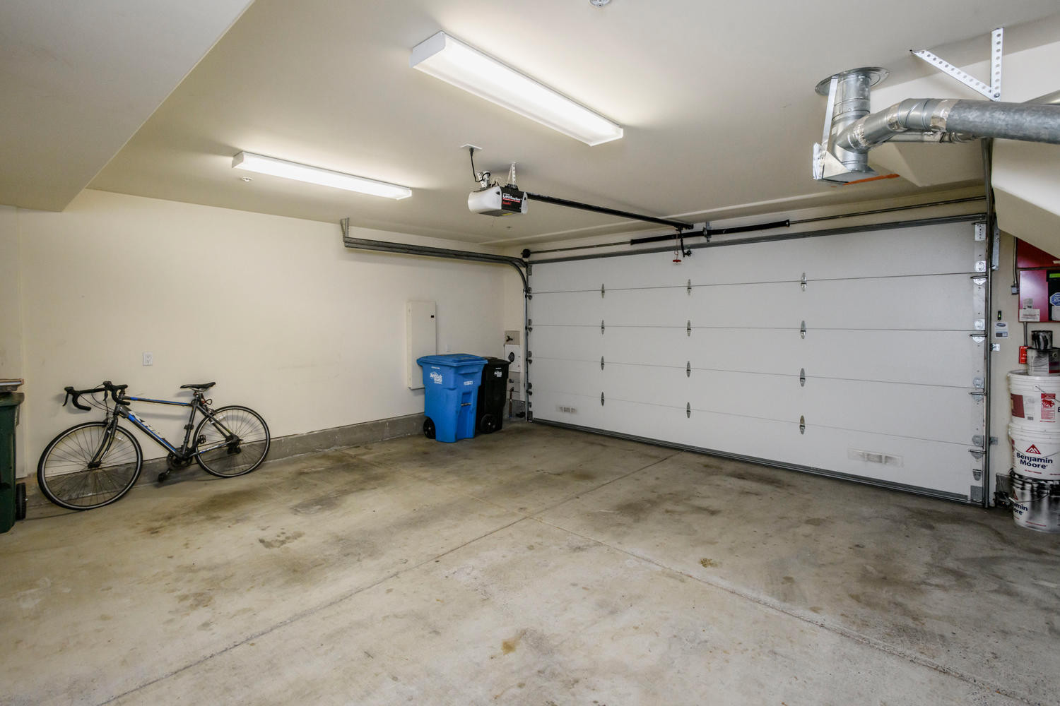 1137 Paloma Ave, Unit J Garage Interior in Burlingame Terrace Neighborhood in Burlingame.