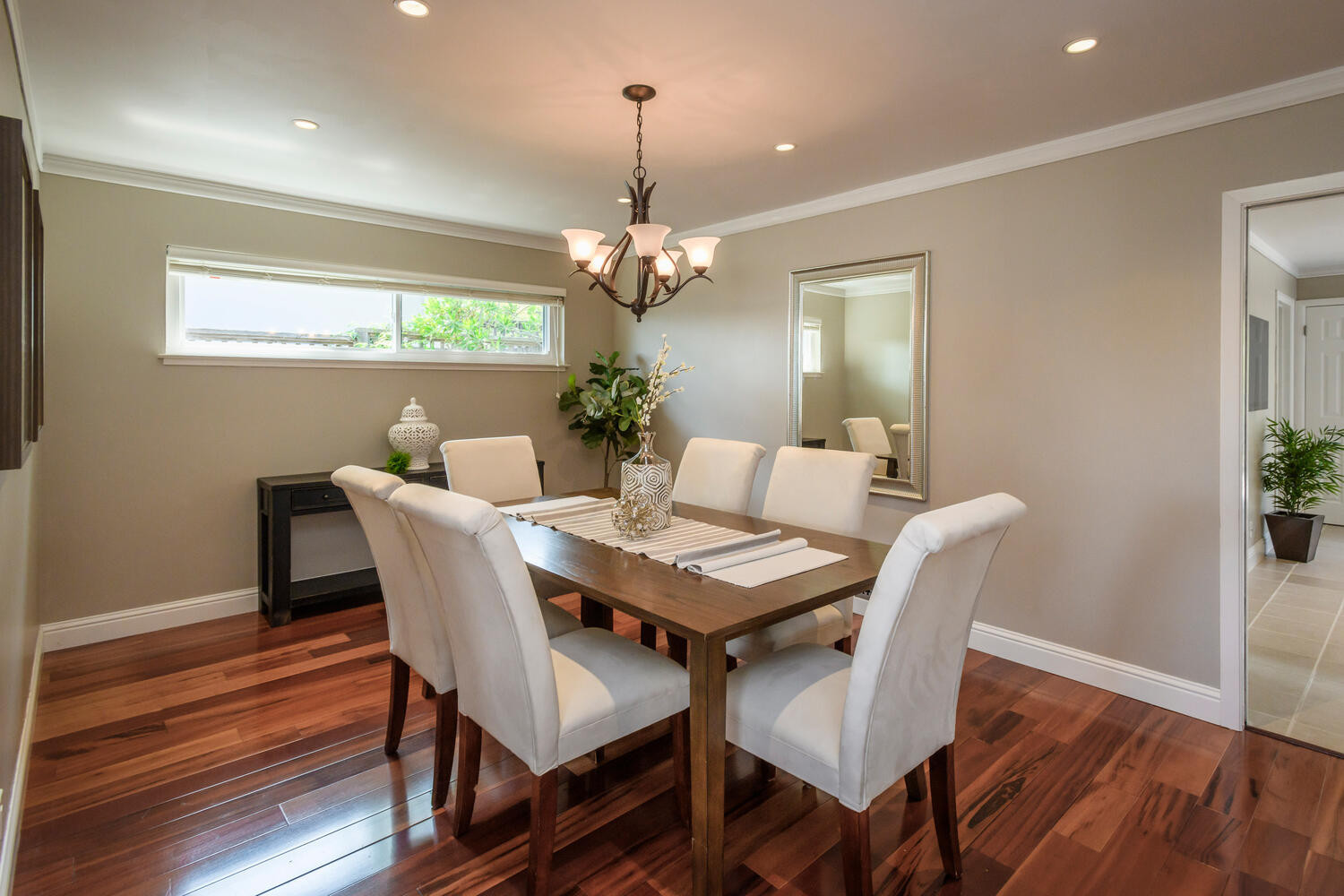 426 Palm Avenue Dining Area in Meadows in Millbrae.