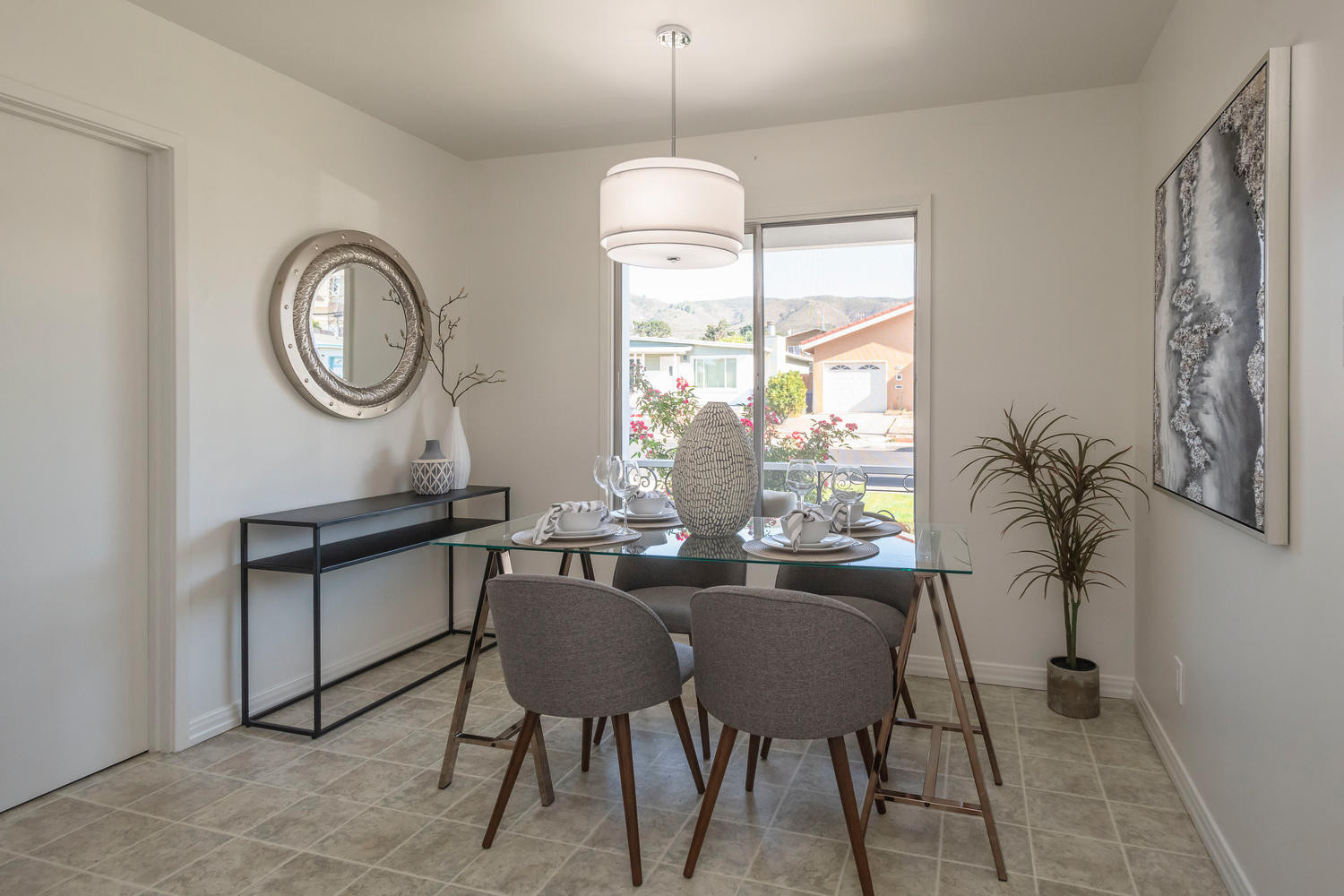 1285 Edgewood Way Dining Area Console Table in Sunshine Gardens Neighborhood in South San Francisco.