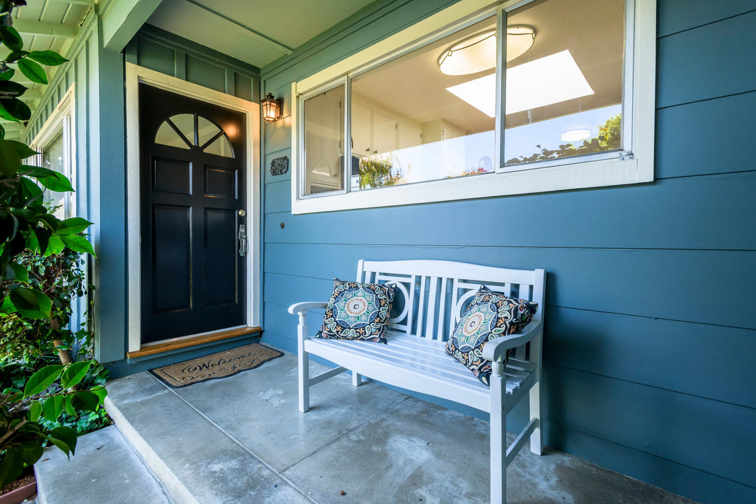 1727 Lake Street Front Porch in Parkside Neighborhood in San Mateo.