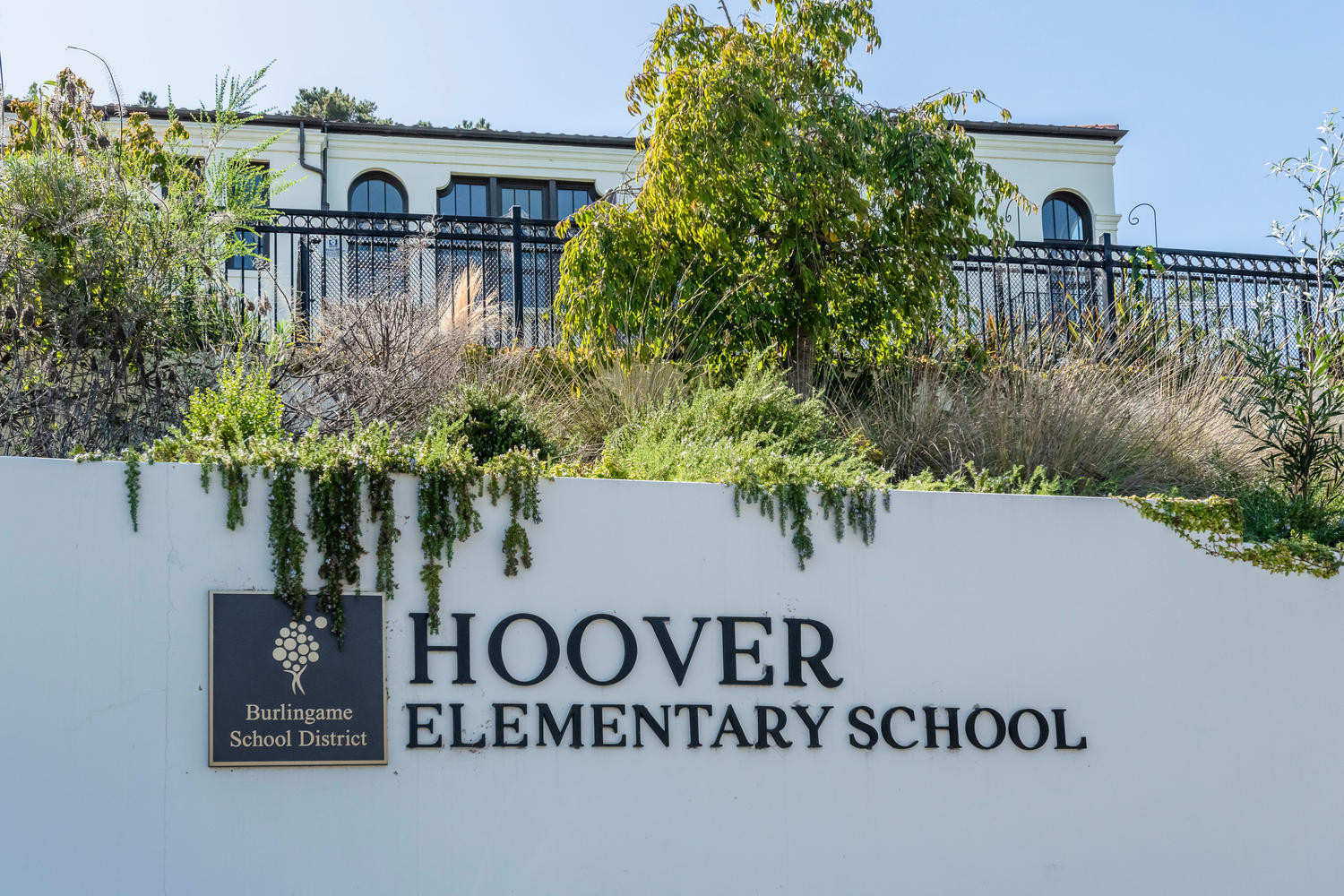 Hoover Elementary School Signage in Burlingame Hills Neighborhood in Burlingame.