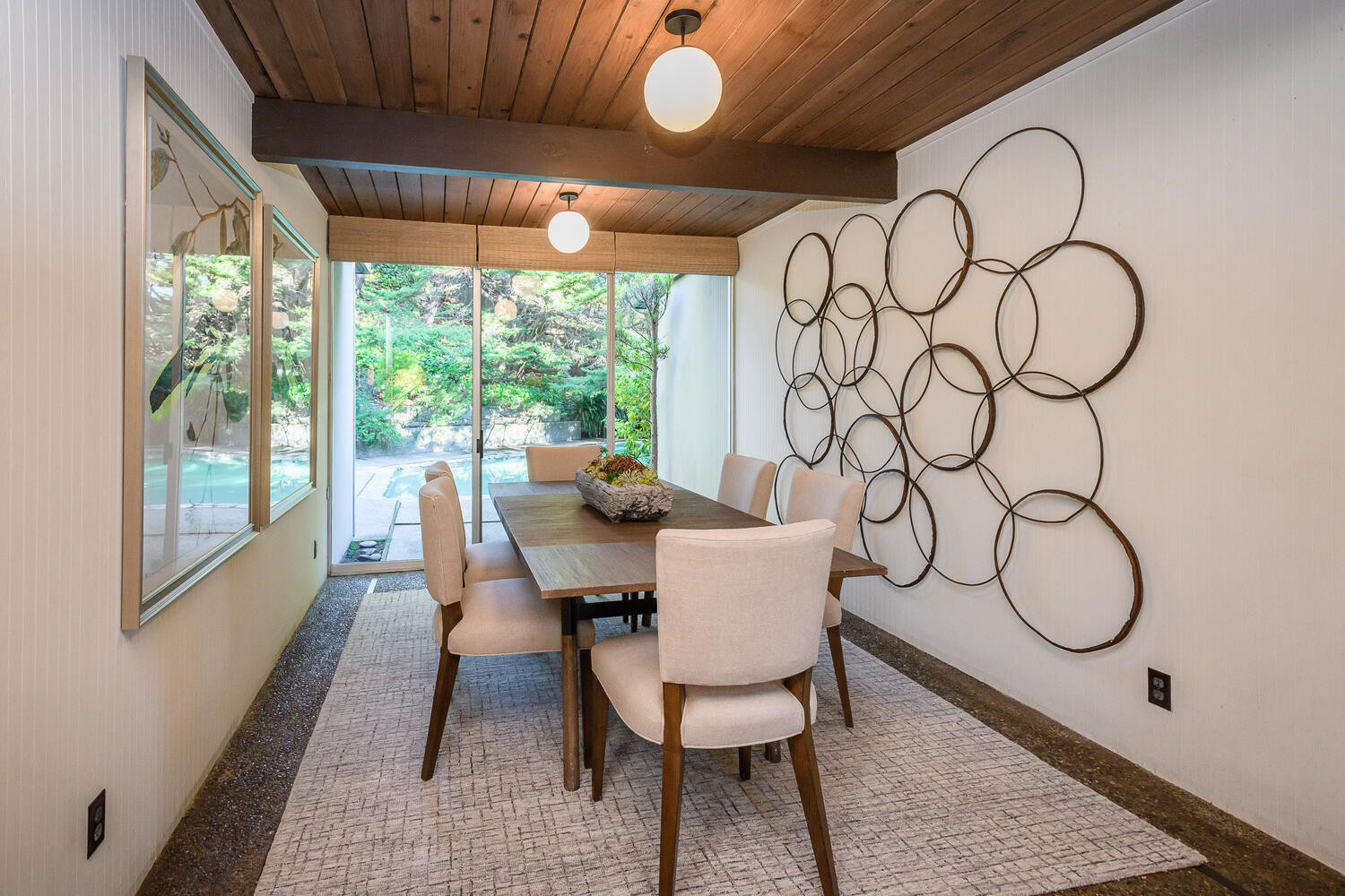 7 Mariposa Ct Dining Area Wall rings in the Mills Estate area in Burlingame.