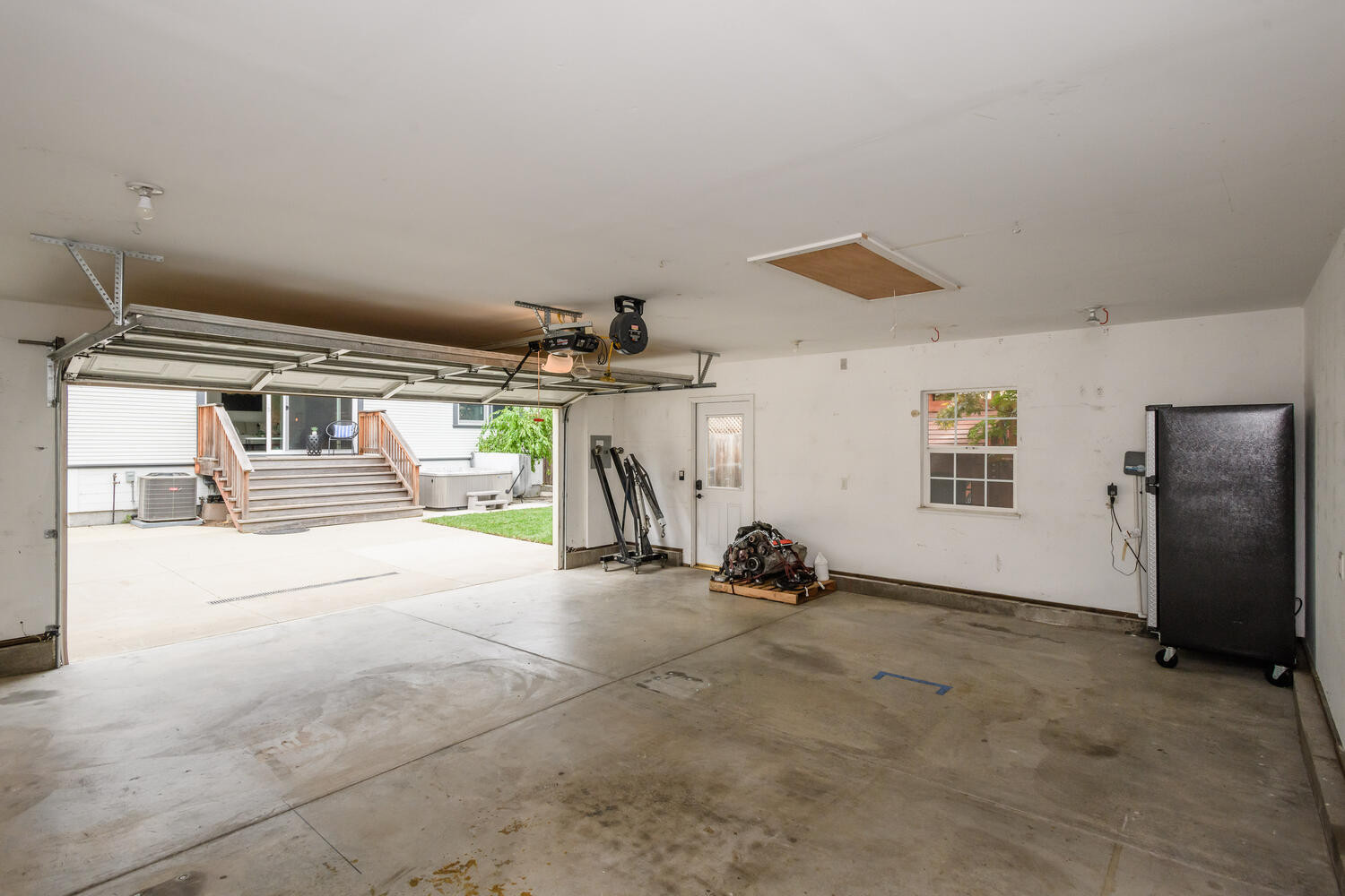 722 Crossway Road Garage Interior in Burlingame Terrace Area in Burlingame.