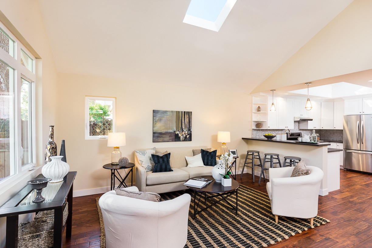 827 Fulton Avenue Living Room Skylight in Central Park Neighborhood in Redwood City.
