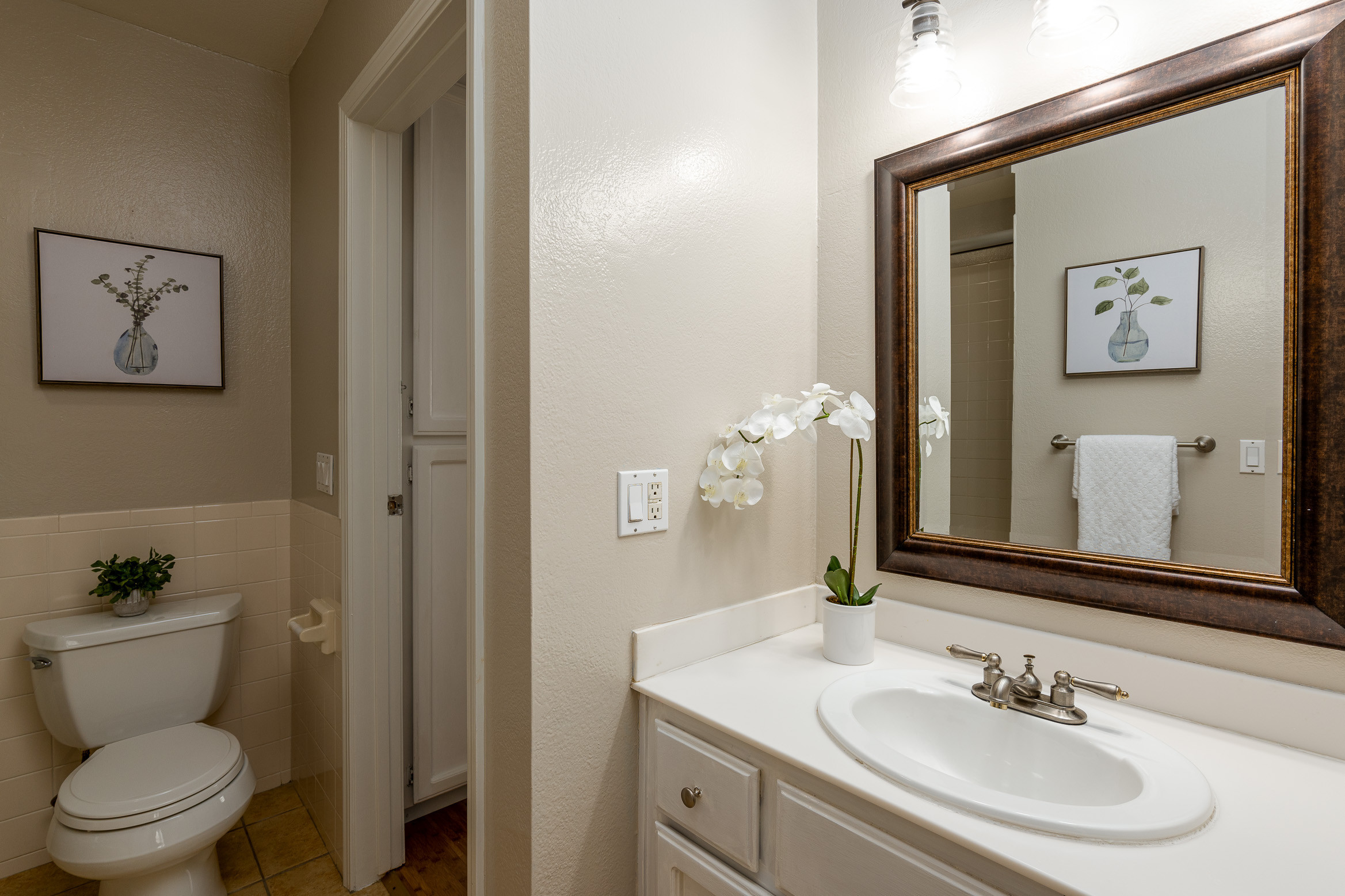 777 Morrell Avenue #105 bathroom single sink vanity