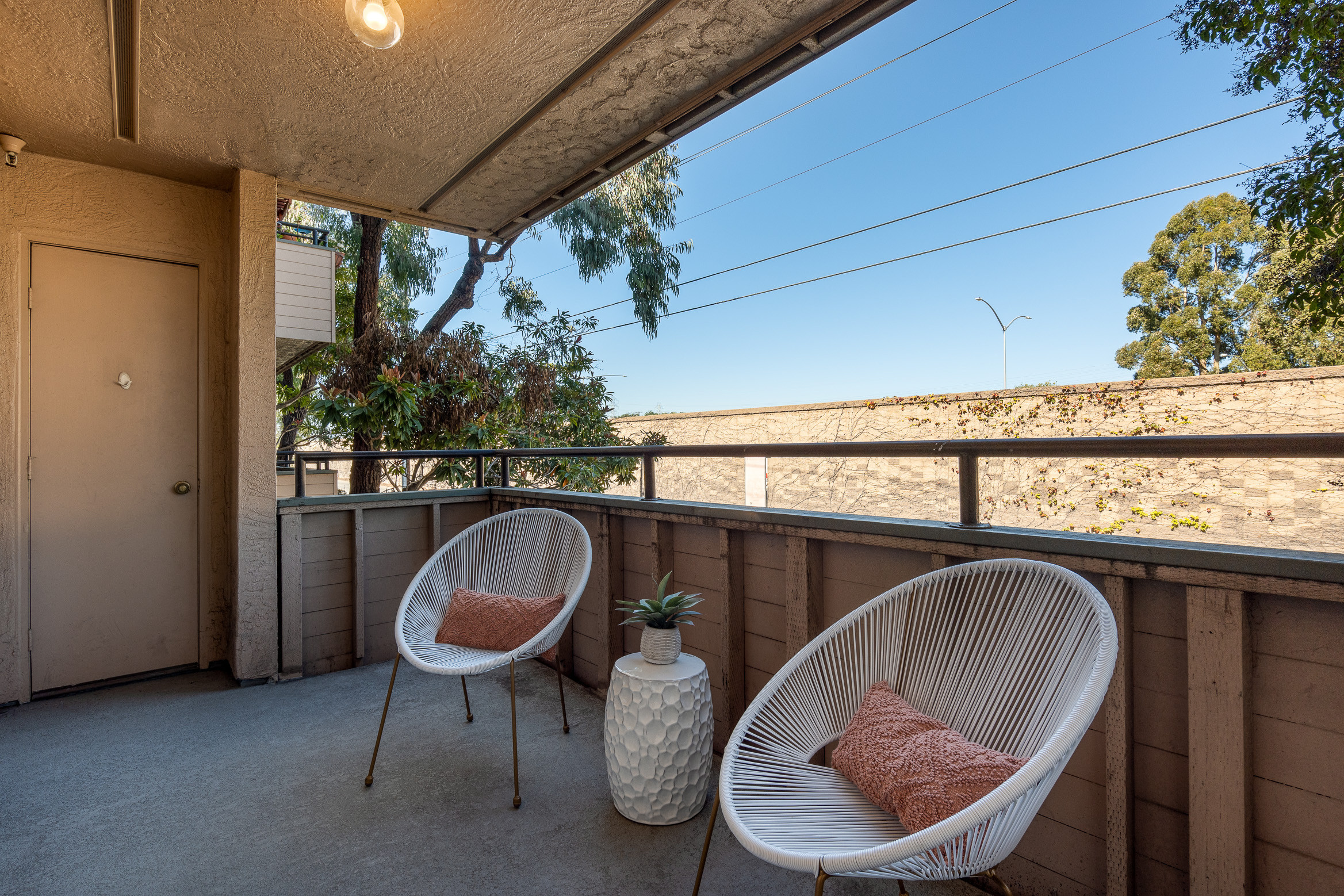 777 Morrell Avenue #105 Patio Chairs